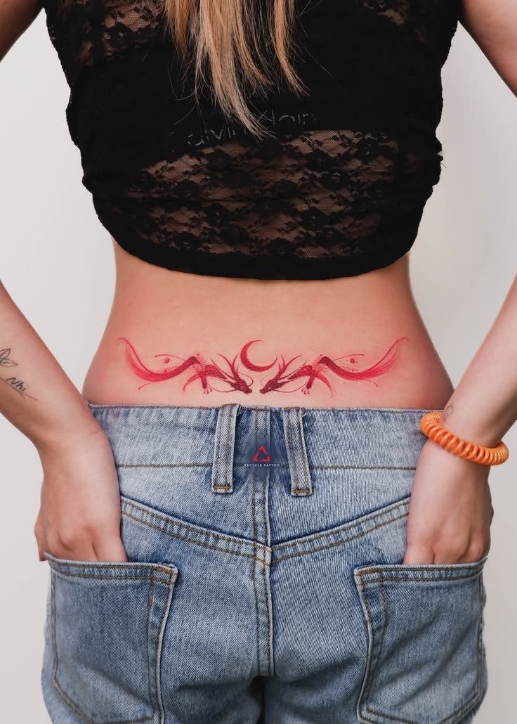 Mẫu hình xăm hõm Venus và bụng dưới – mẫu 23