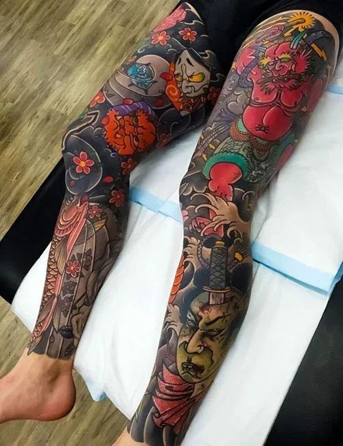 Mẫu hình xăm full chân nam