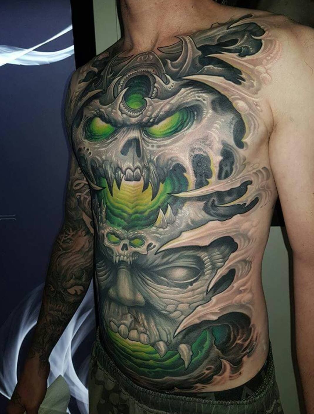 Mẫu hình xăm full ngực bụng nam – mẫu 46