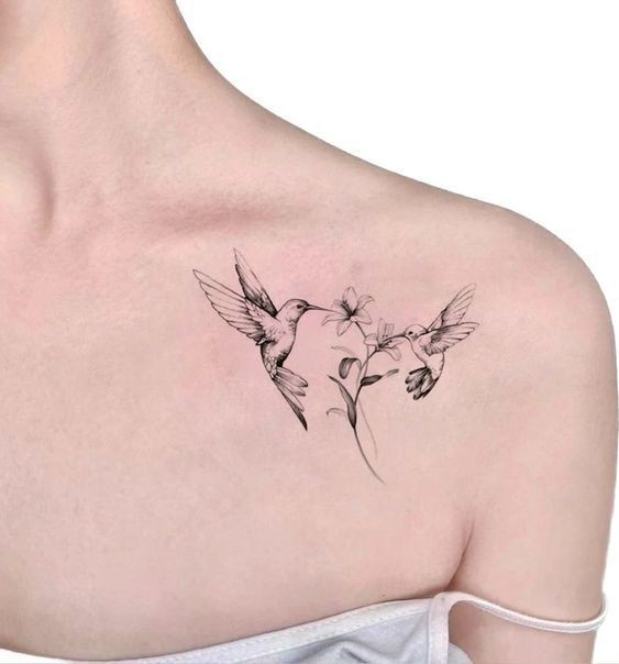 Mẫu hình xăm xương quai xanh cầu vai