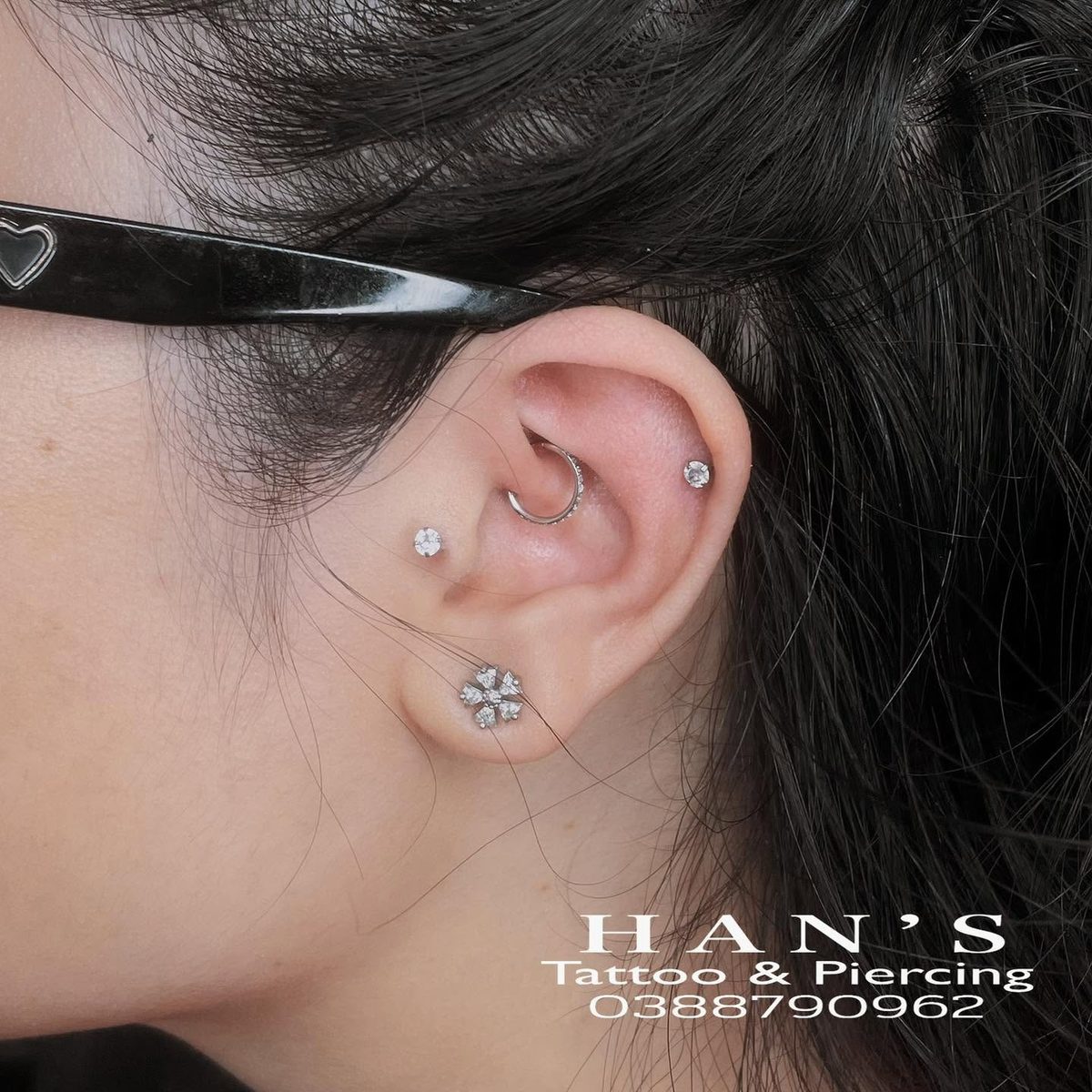 HAN's piercing xỏ khuyên