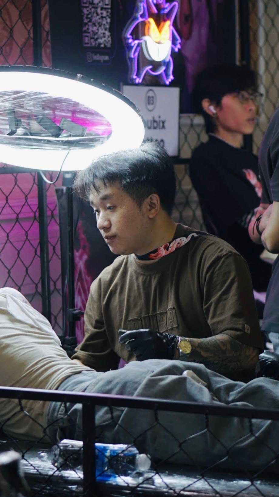 Artist HAN's tham gia các cuộc thi xăm hình